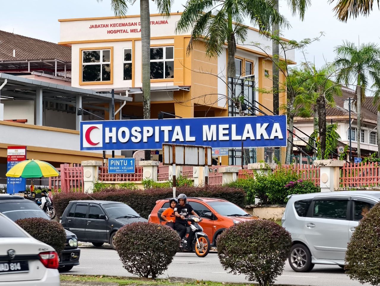 Pempengaruh ditahan bantu siasatan kanak-kanak positif dadah